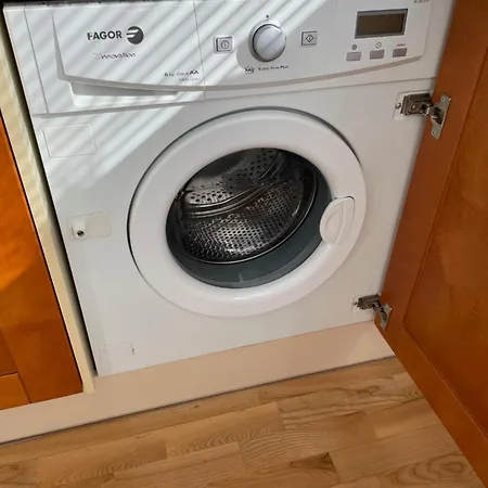 Ad Cozy Studio Near Bus Station, In The City Center, 3 Km From Airport * Tallinn